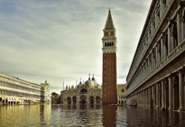 これでヴェネツィアは高潮でも大丈夫？　モーゼがヴェネツィアを救うか？